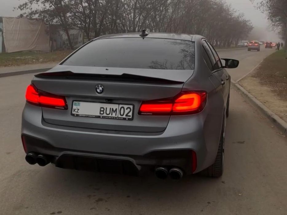 BMW G30 комплект рестайлинга обвес