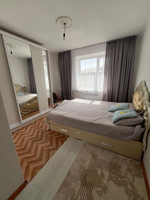 Продам 4-комнатную квартиру