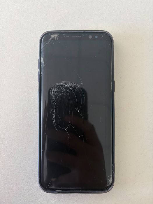 Samsung S8     20к берп жберем