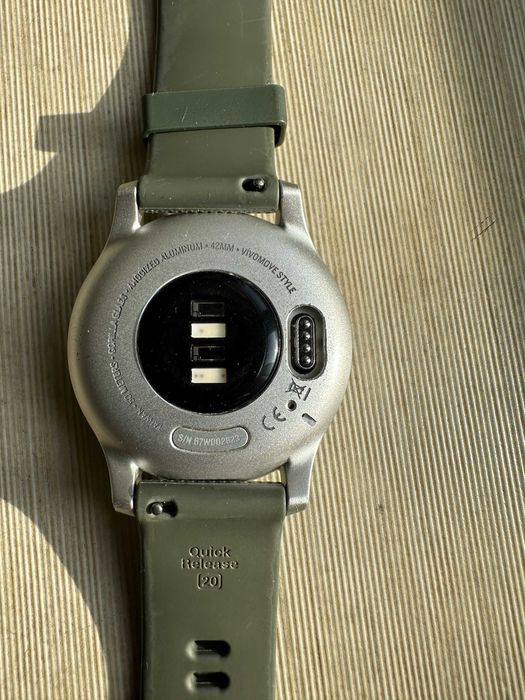 Garmin Vivomove Style