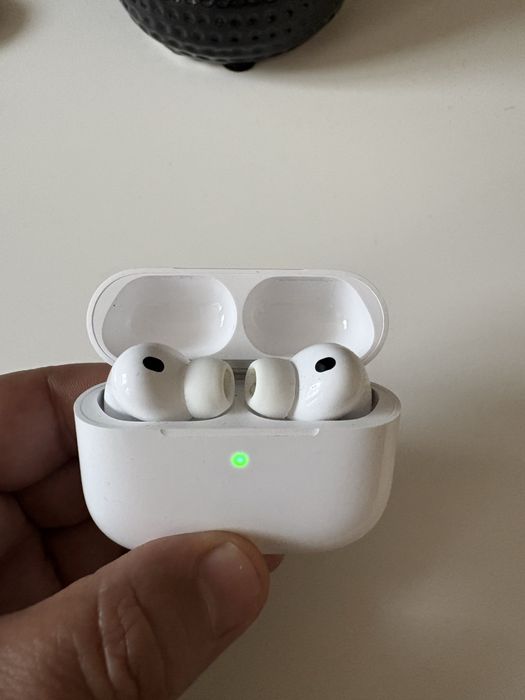Airpods Pro 3 слушалки