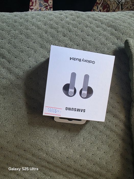 Samsung Galaxy buds 4