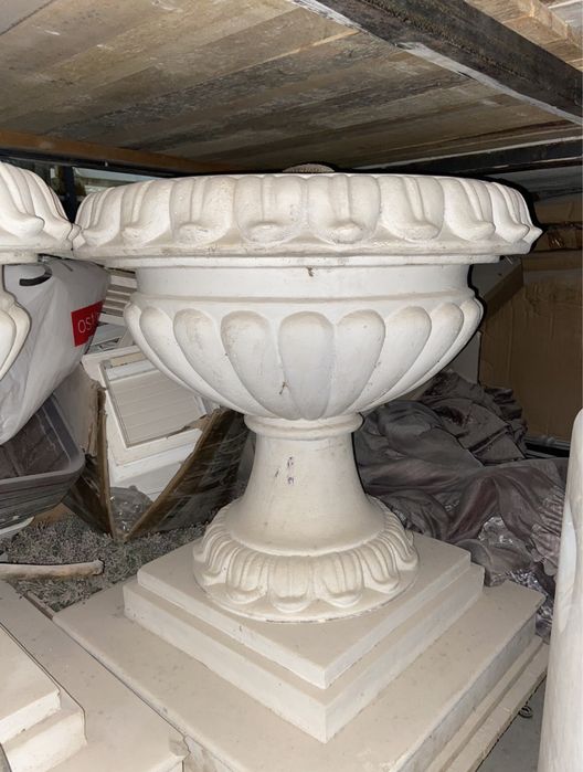 Вазы бетонные для цветов