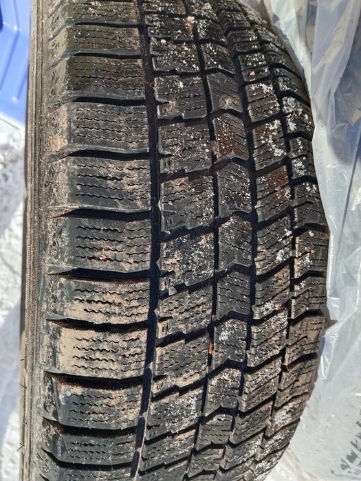 Продам колеса Гудиер