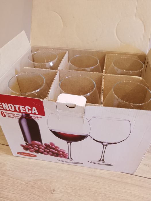 Фужеры для вина большие