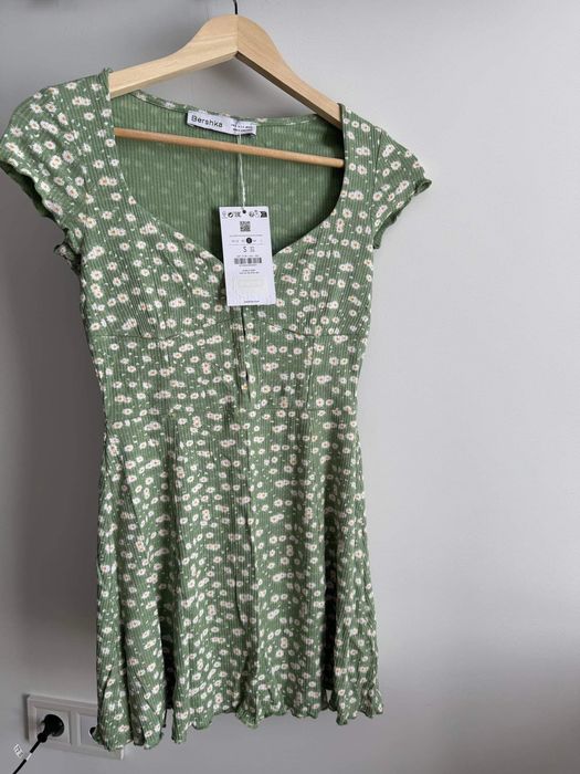 Дамска къса рокля