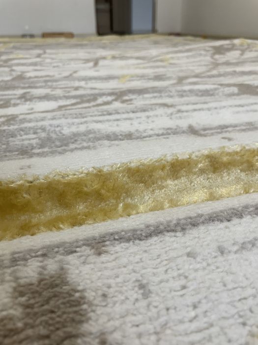 срочно продам ковер Турция 2*3