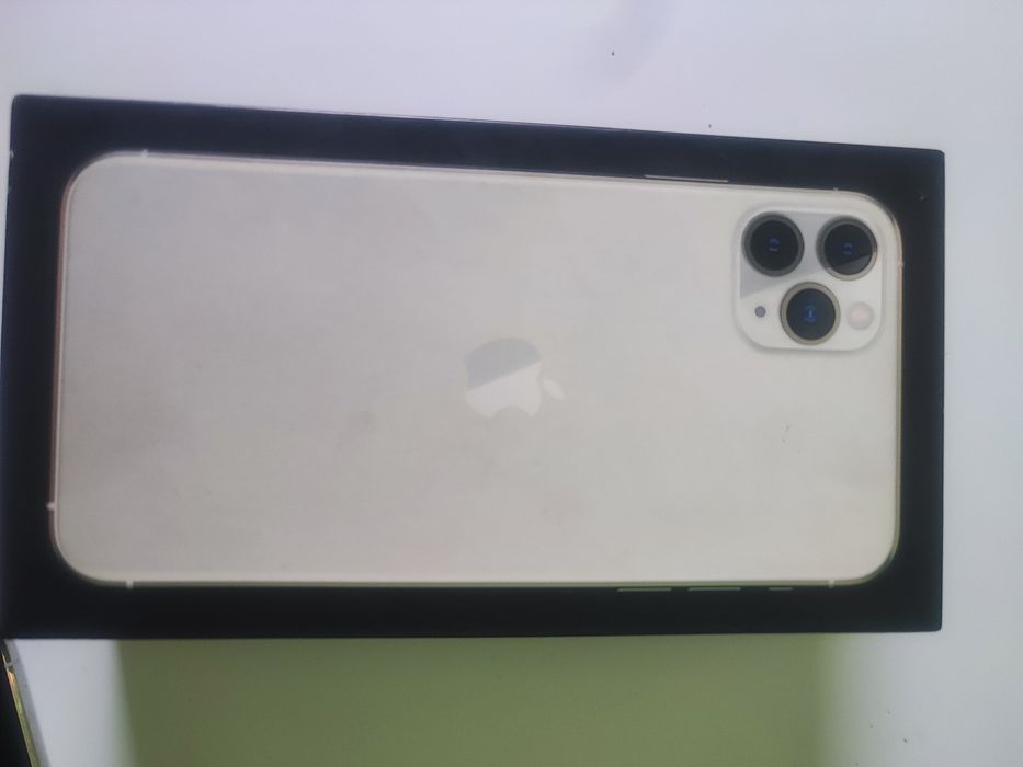 iPhone 11pro max 256gb