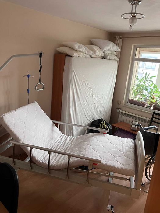 Медицинско / болнично легло