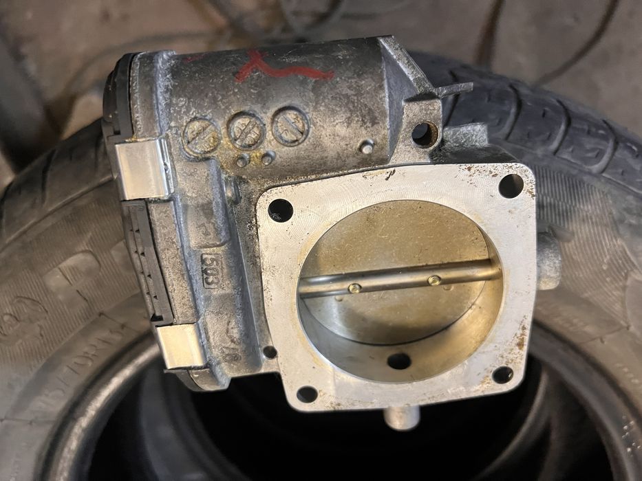 Дроссель на мерседес м112 двигатель