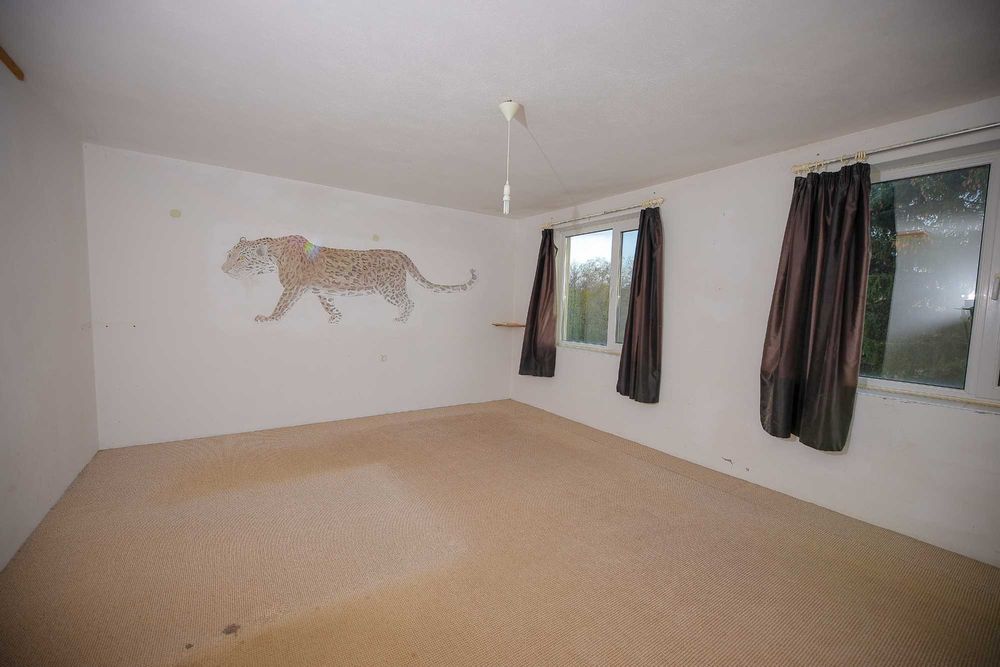 Продава се Къща в с. Ново Ботево, Област Добрич - 324 кв.м за 282 €/кв.м - Снимка #16