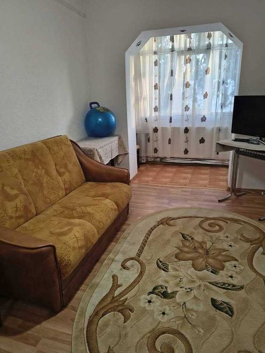 Inchiriez apartament 2 camere