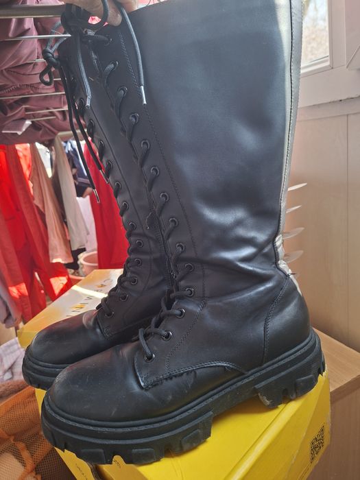 Сапожки, ботинки, берцы 41 размеры ,оригинал, для подростка девочки
