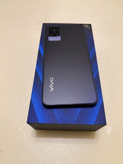 Vivo V21 128 гб