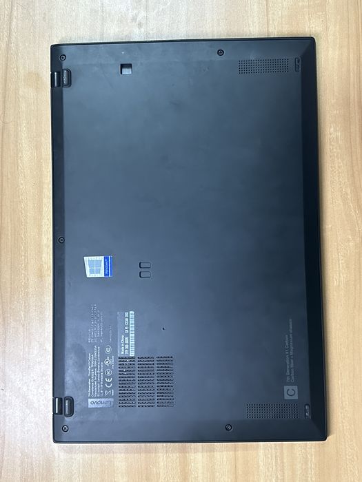Lenovo ThinkPad X1 Carbon Gen 7 14” i5-8265U