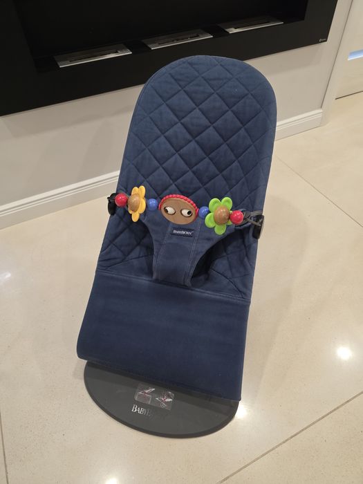 Balansoar Baby Bjorn + googly eyes