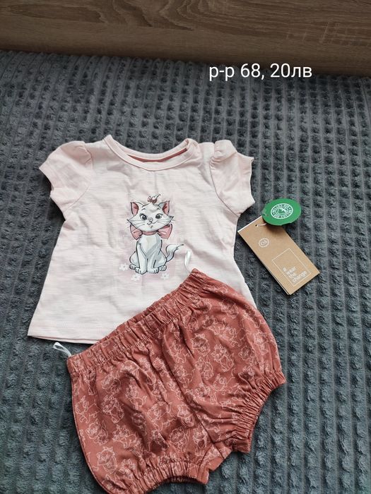 Детски дрехи за момиче от р-р 68 до 86 и две рокли р-р 62