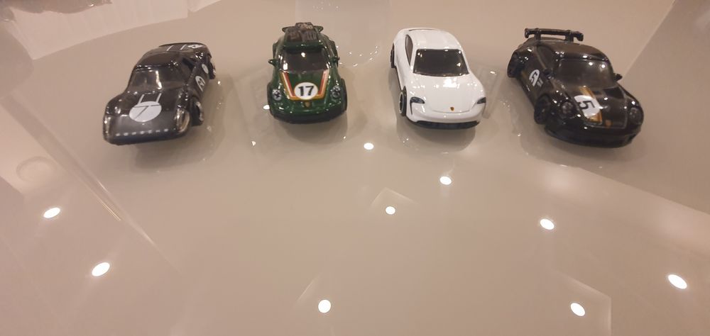 Hot wheels метални колички