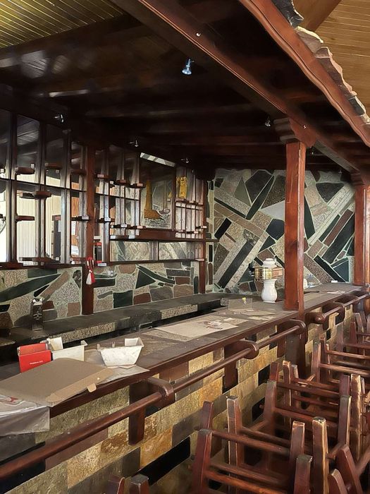 Къща и търговски обект в град Белене