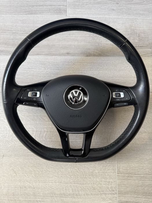 Волан VW Golf 7 Passat B8 Голф Пасат с еърбег заапазен