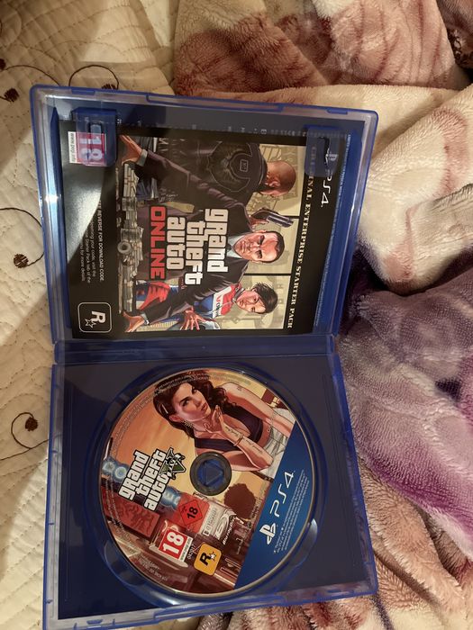 Гта 5 на пс 4  premium edition