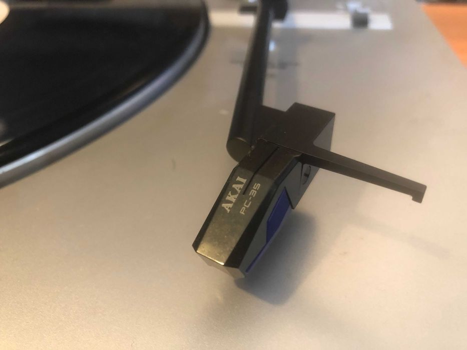 Грамофон AKAI AP-X1 с нова игла (напълно сервизиран)