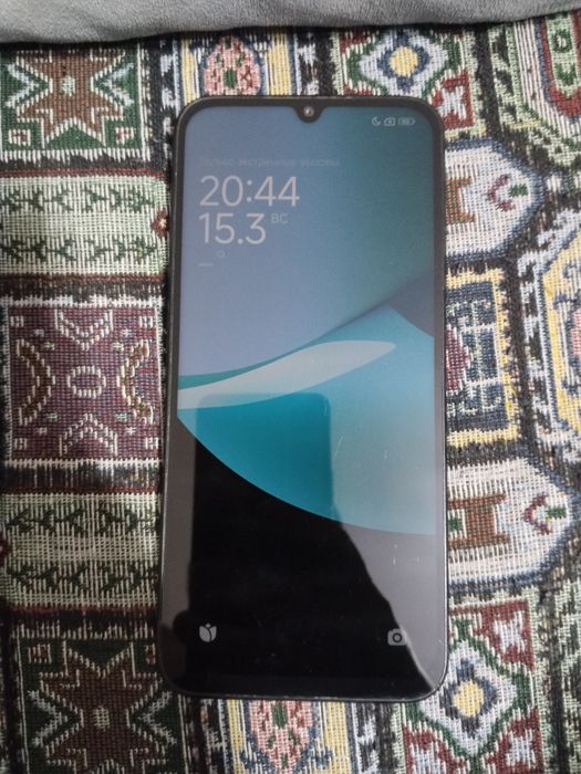 Продам телефон редми