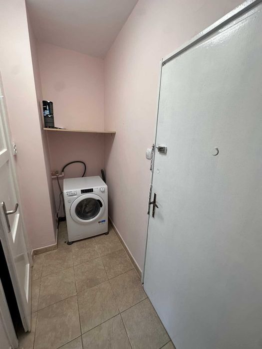 Дава се под наем Едностаен апартамент в София, Център - 45 кв.м за 350 € - Снимка #2