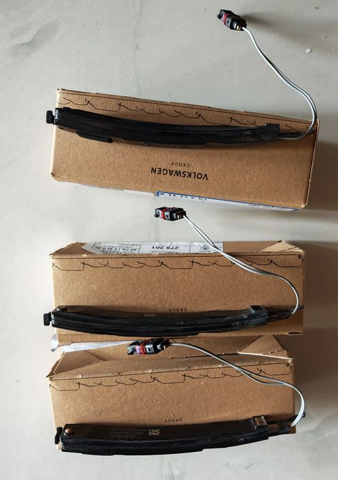 Vând  mânere exterioare cu sistem Keyless Entry (Keyless Go), originale VAG.