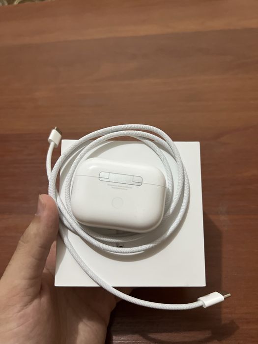 AirPods Pro 2 Case sotiladi