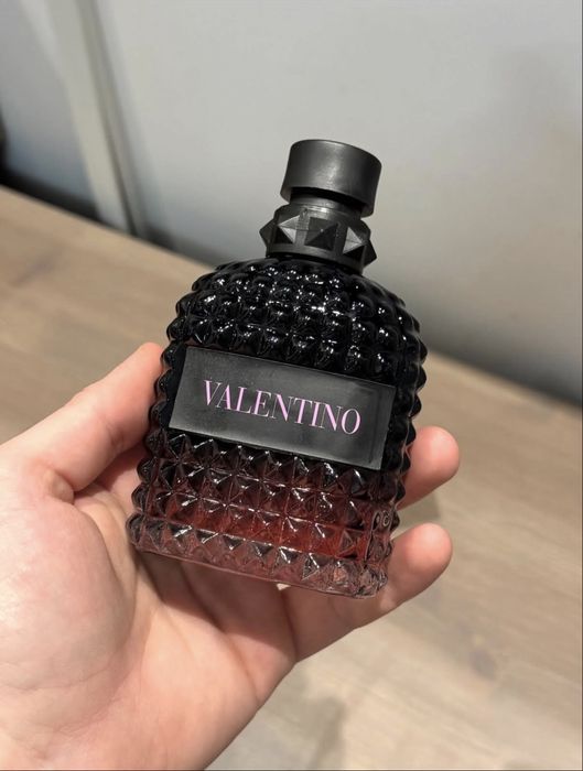 Parfum “Valentino Uomo Born in Roma Intense” 100ML (Sigilat)