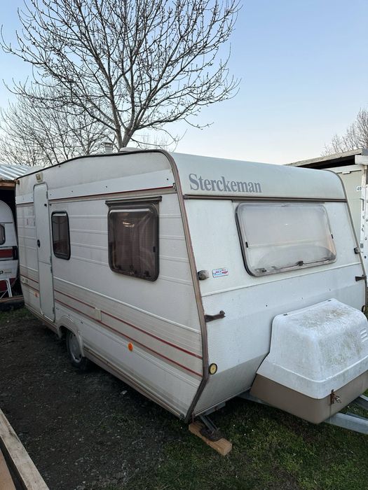 Продавам каравана