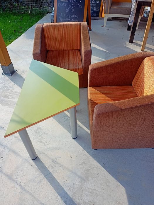 Детски маси и фотьойли