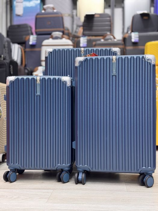 Супер чемоданы из противоударного пластика чамадон