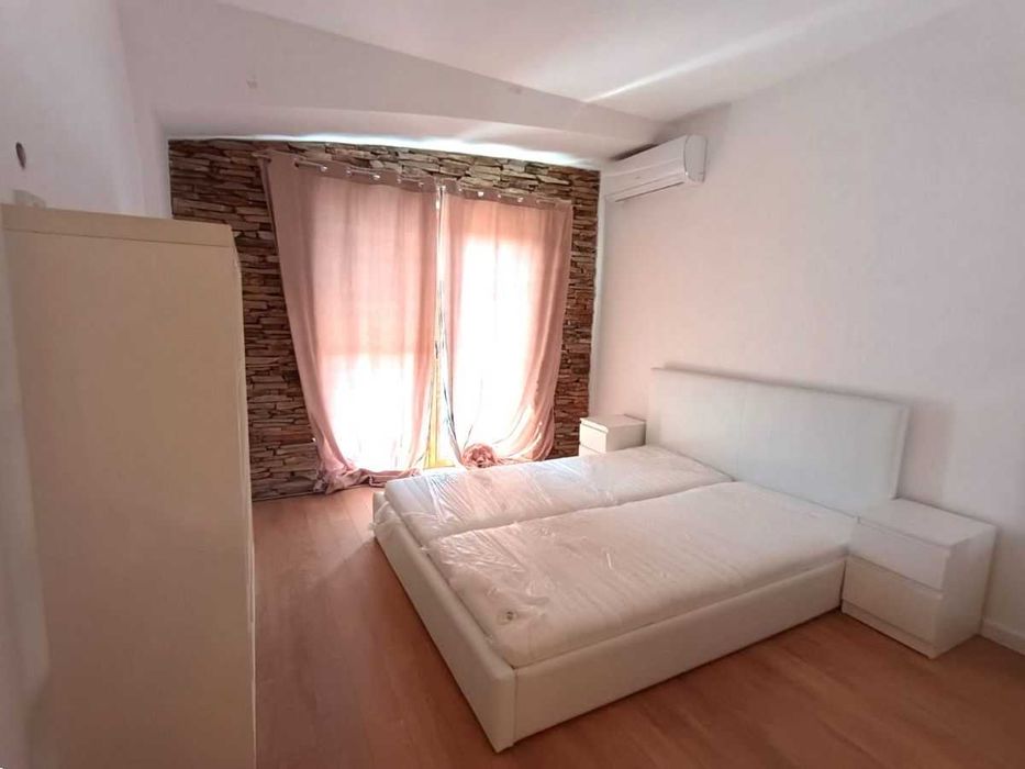 Дава се под наем Тристаен апартамент в Велико Търново, Център - 83 кв.м за 510 € - Снимка #11