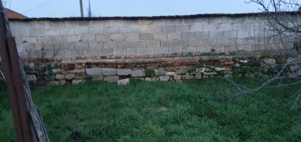 Къща в с Комарево общ Проводия