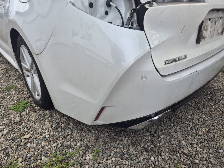 Bară Spate Completa Toyota Corolla E21 Break cu Senzori parc.2023-2025