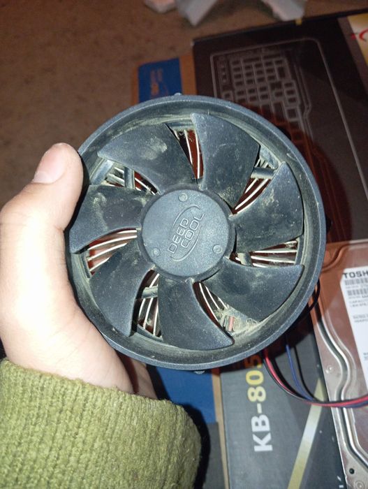 В продаже і5 4460 + бонус HDD + куллер