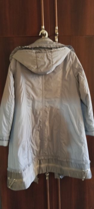 Куртка  и пуховик демисезонные