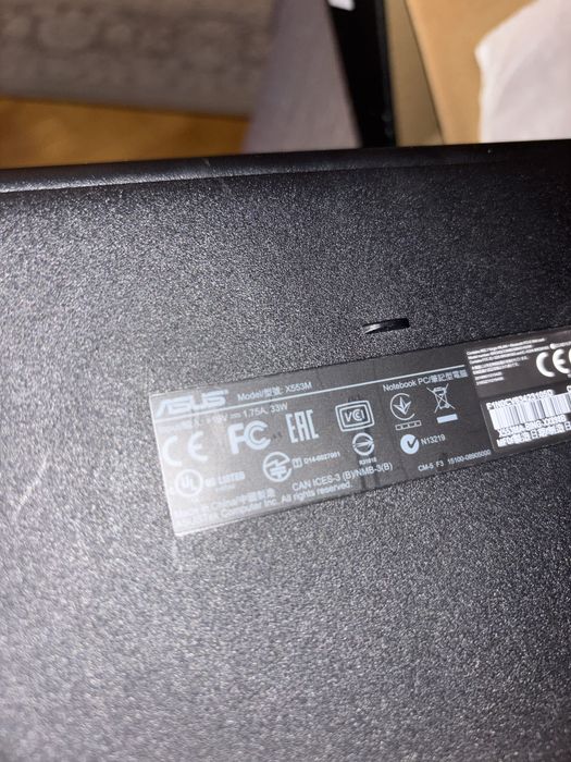 Laptop Asus model X553M