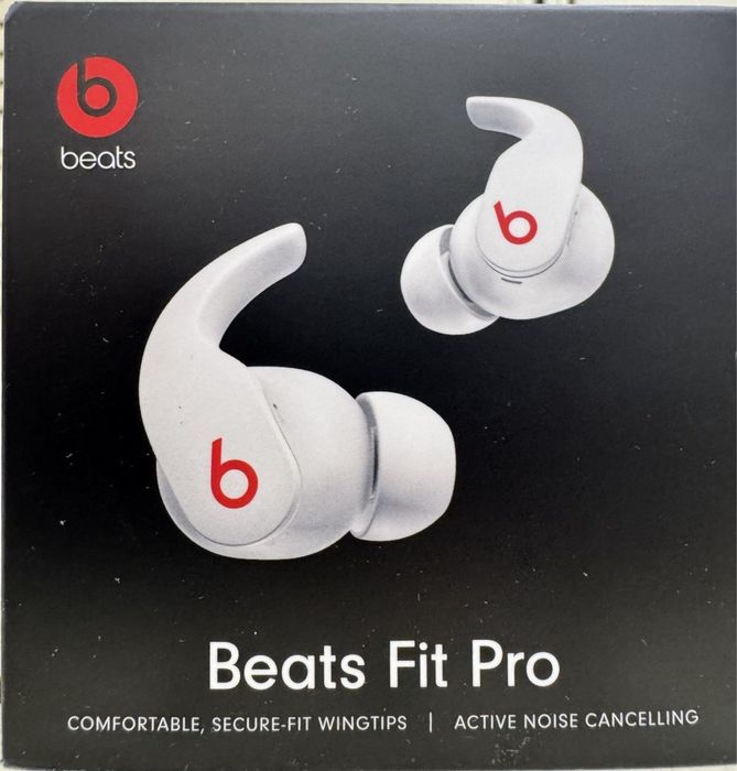 Apple beats fit pro