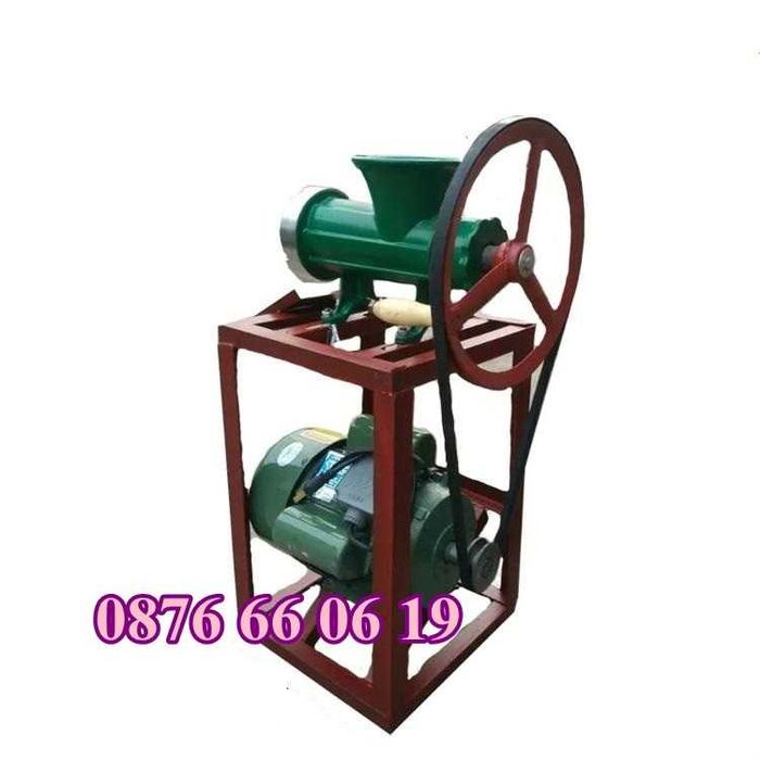 Чугунена Месомелачка №32, мелачка за месо, домати + приставки