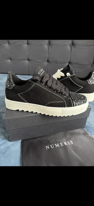 Numeris Black Crystal / Premium / 2026