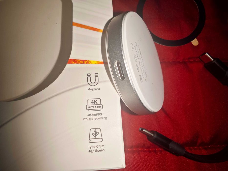 Biwin portabil SSD magnetic, sigilat