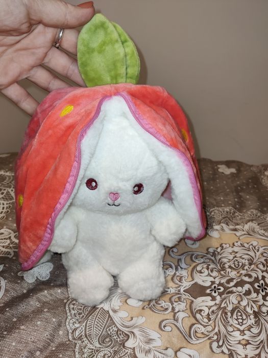 Pluș Iepurașul căpșunică