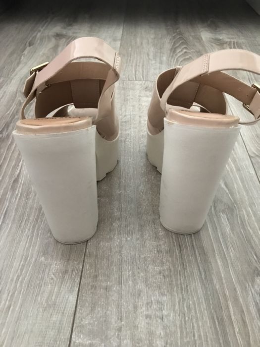 Sandale cu platforma Tally Weijl nr.38