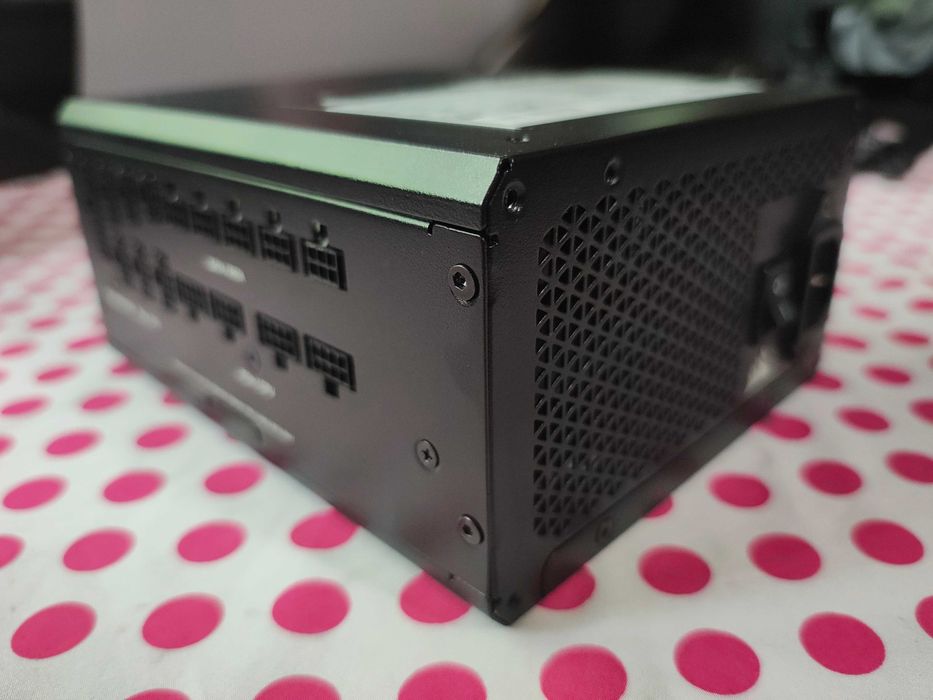 Sursa Corsair RMx SHIFT Series RM1200x, Gold, 1200W.
