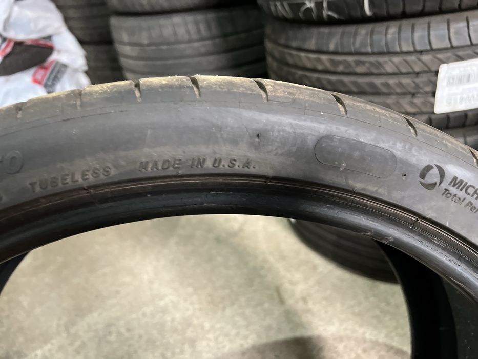 Anvelope de vară:Michelin Pilot Sport 4s , 235/35/20 92Y ‘TO’
