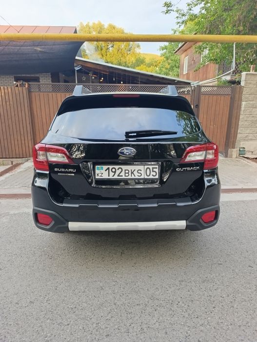 Субару Аутбэк Limited