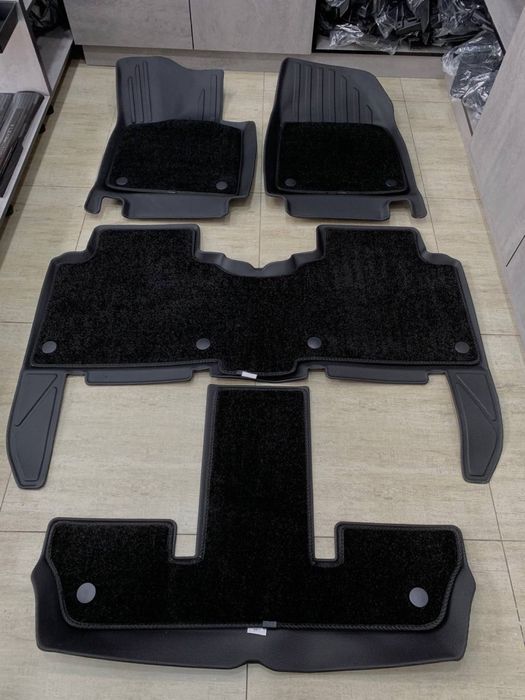 Leapmotor C-16 POLIK